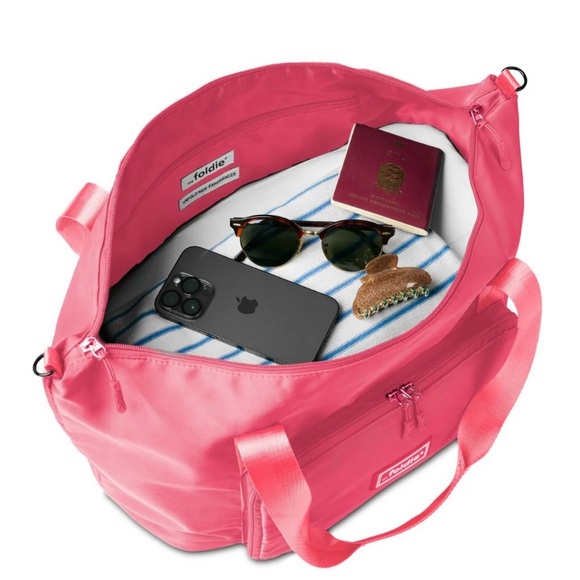 NWT Foldie Travel Tote - Pink - Picture 3 of 9